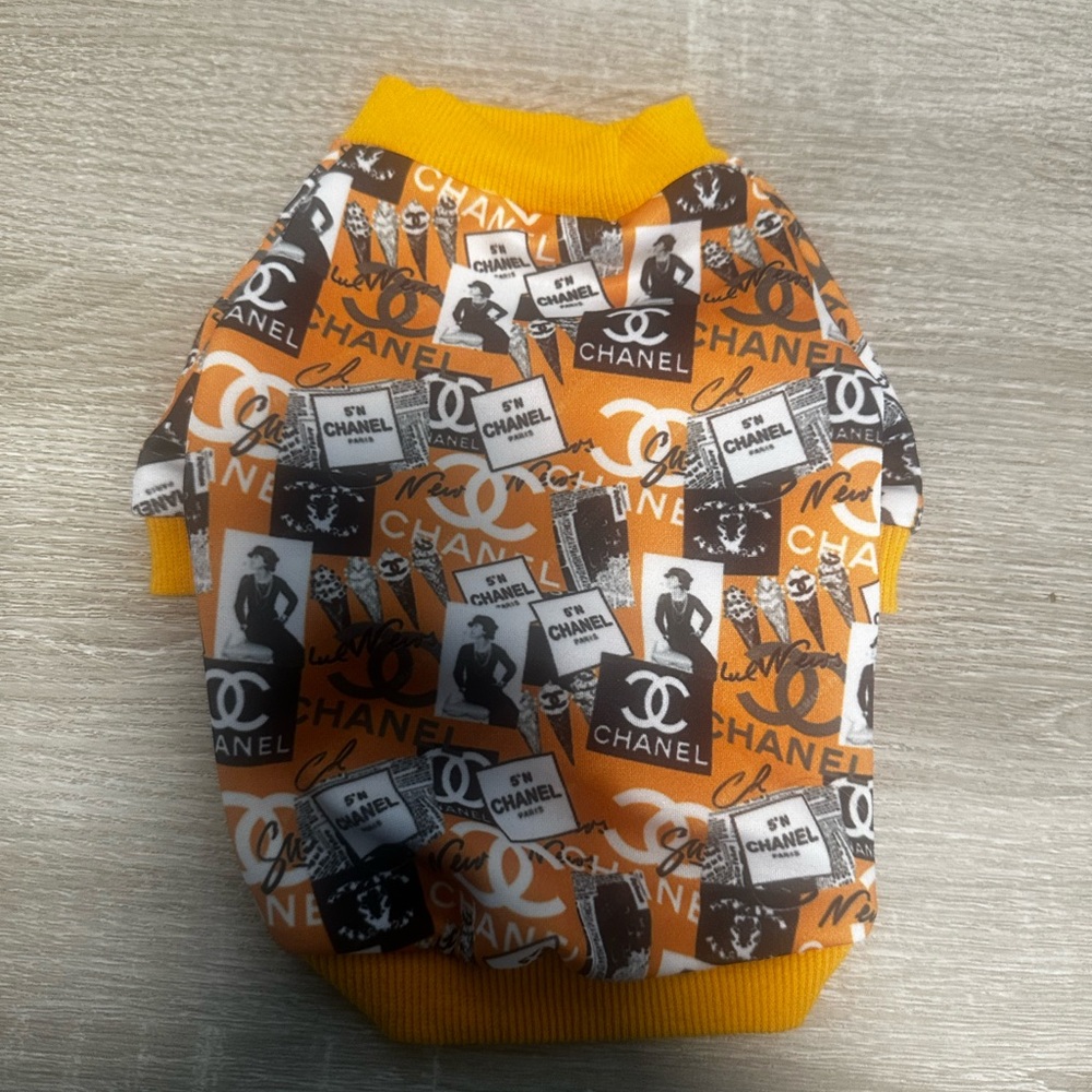 RE-POSHING Orange and Black Pet Sweater